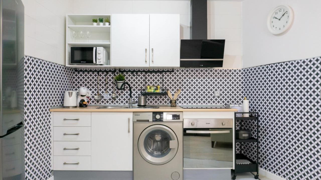 Apartment Dos Aceras Malaga Bagian luar foto