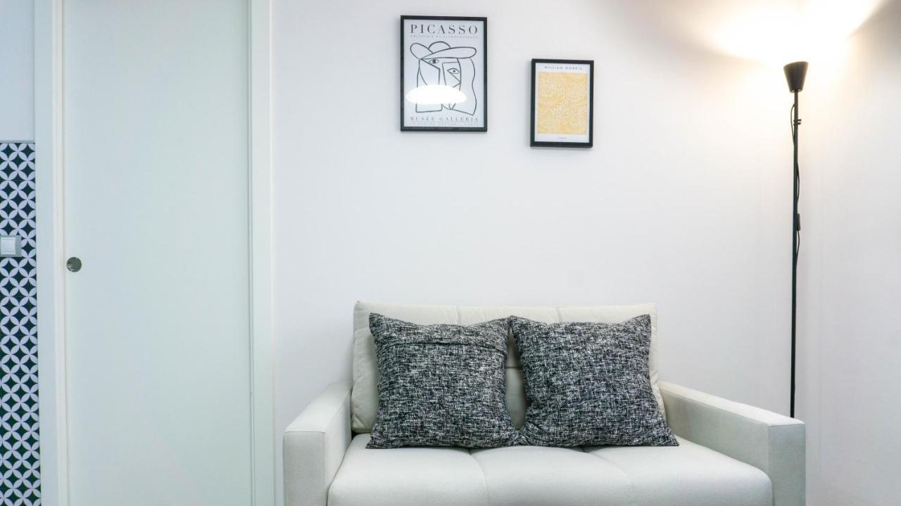 Apartment Dos Aceras Malaga Bagian luar foto